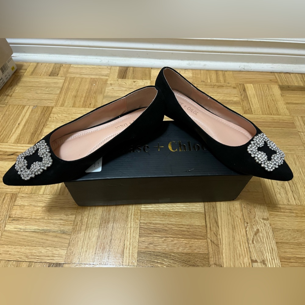 Chase+Chloe flats